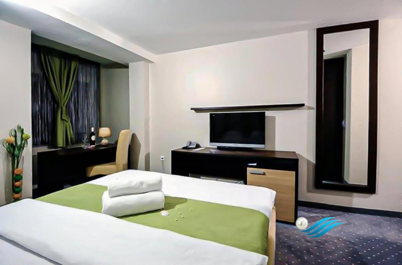 Biser Hotel Derventa Kültér fotó