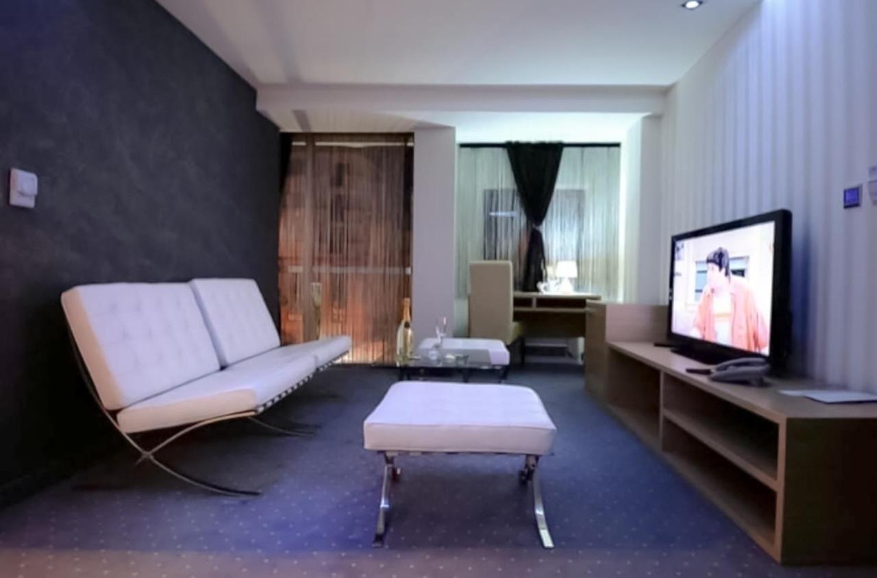 Biser Hotel Derventa Kültér fotó